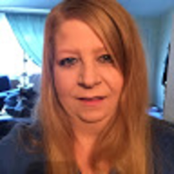 tracieschuesler
